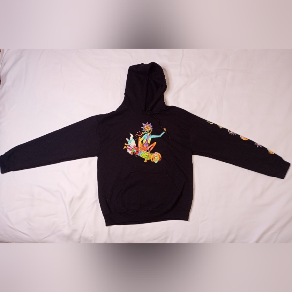 Black Graphic Rick And Morty Sweater Size M